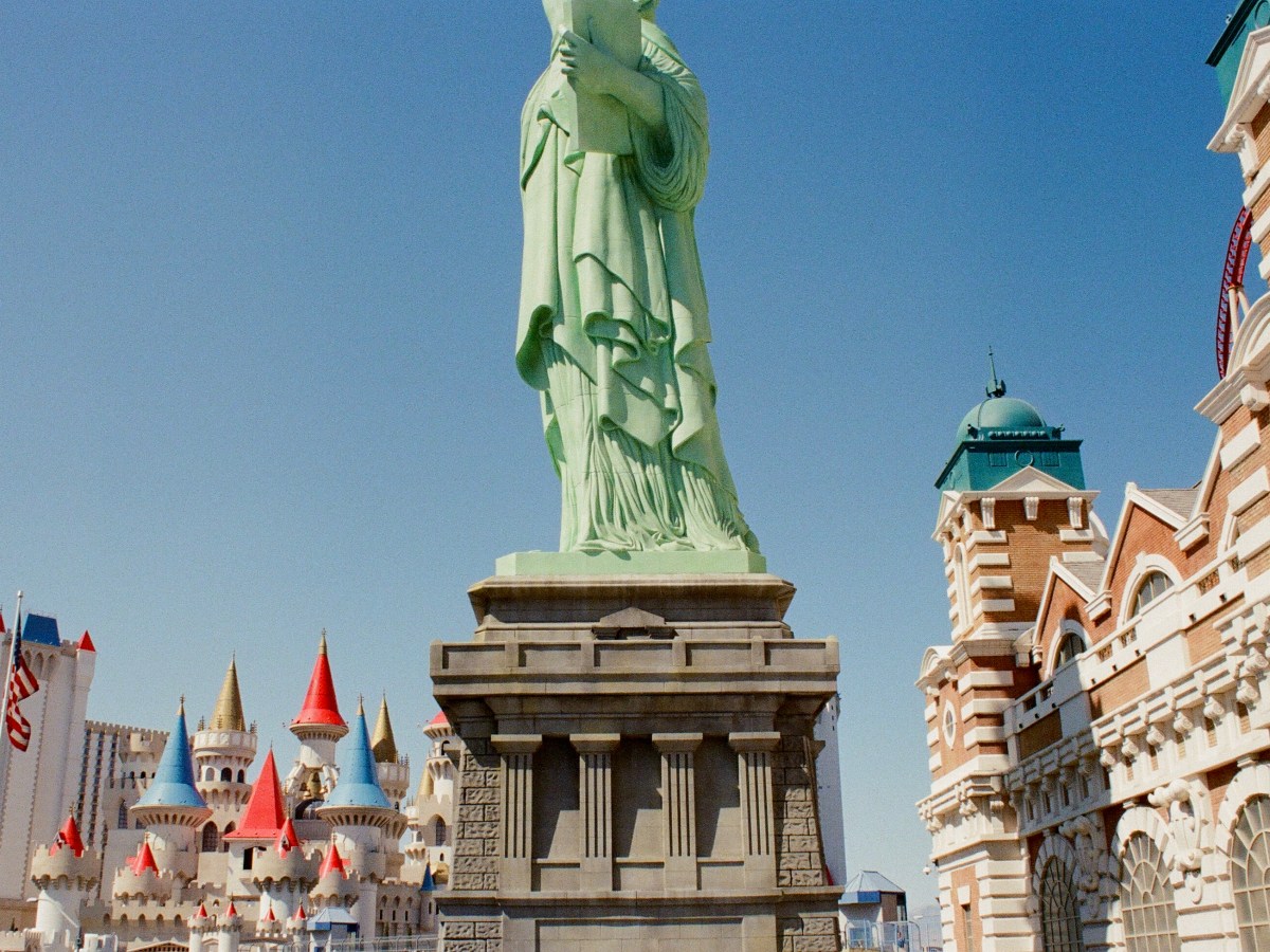 “July 4: a poem” by Laura&nbsp;Paul